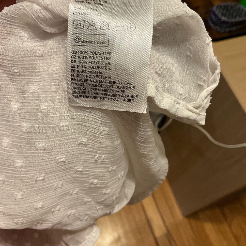 H&M White Sheer Blouse with Ruffles - Picture 6 of 6